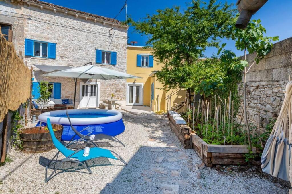 Casa Di Pietra Matelici Villa Divsici Ngoại thất bức ảnh
