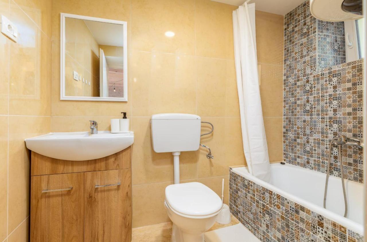 Casa Di Pietra Matelici Villa Divsici Ngoại thất bức ảnh
